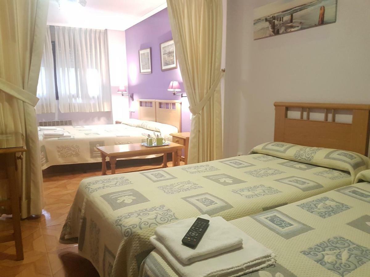 Pension El Camarote กูดีเยโร ภายนอก รูปภาพ