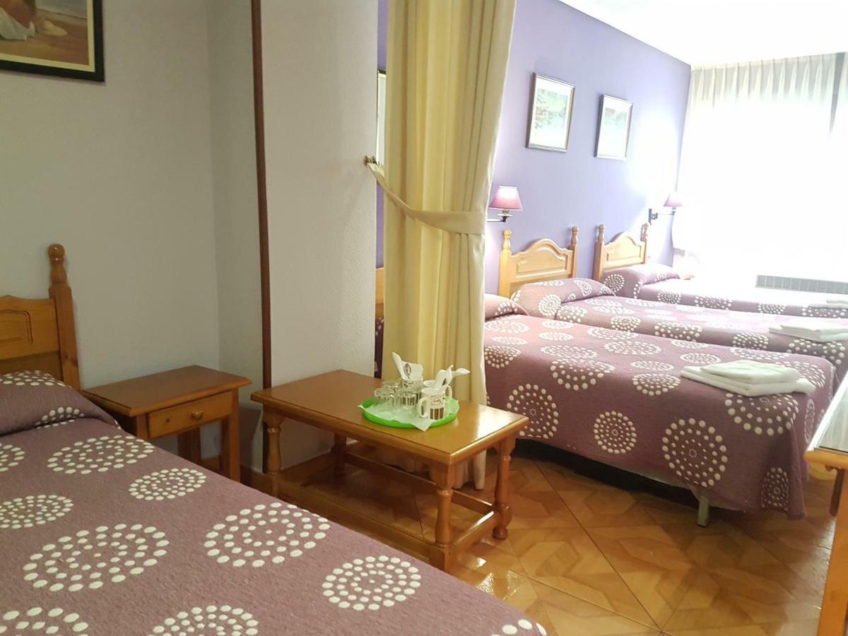Pension El Camarote กูดีเยโร ภายนอก รูปภาพ
